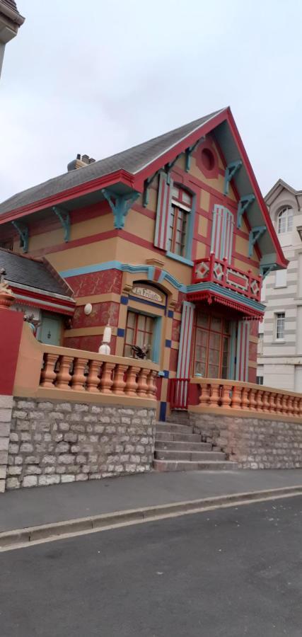 Studio 30 m2 refait à neuf idéalement situé centre ville et plage Wimereux Exterior foto