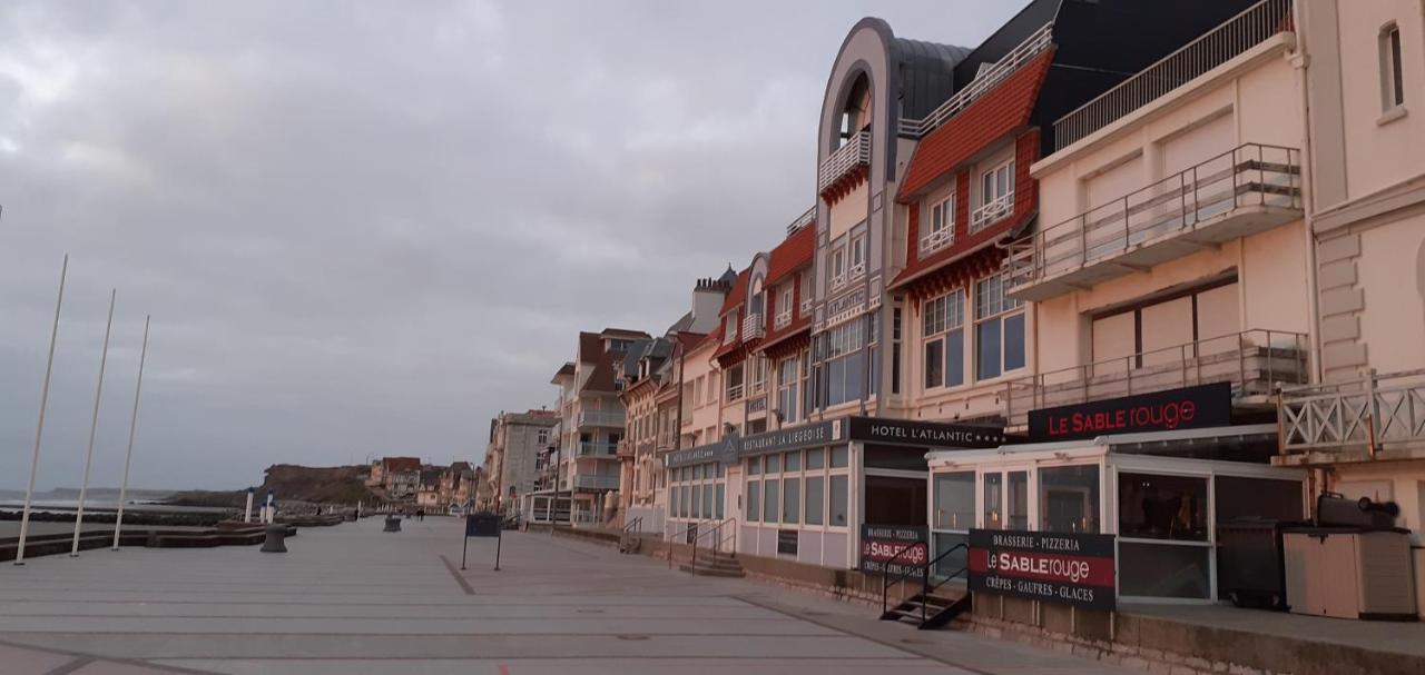 Studio 30 m2 refait à neuf idéalement situé centre ville et plage Wimereux Exterior foto
